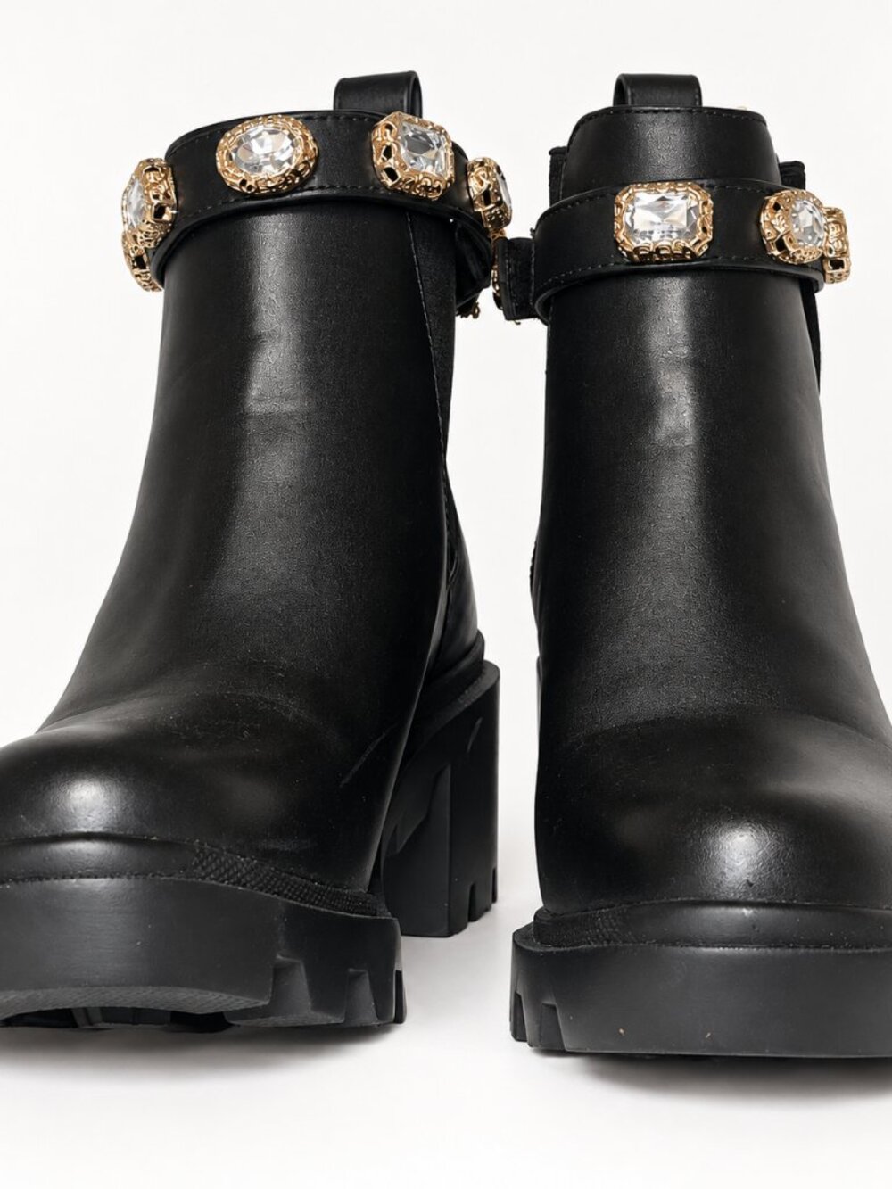 Steve Madden Amulet Black Crystal Strap Chelsea Boots Women's 7.5